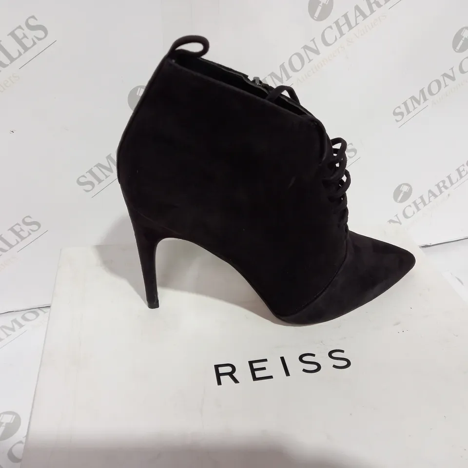 BOXED REISS SUEDE CHOCOLATE BOOT HEELS - SIZE 6