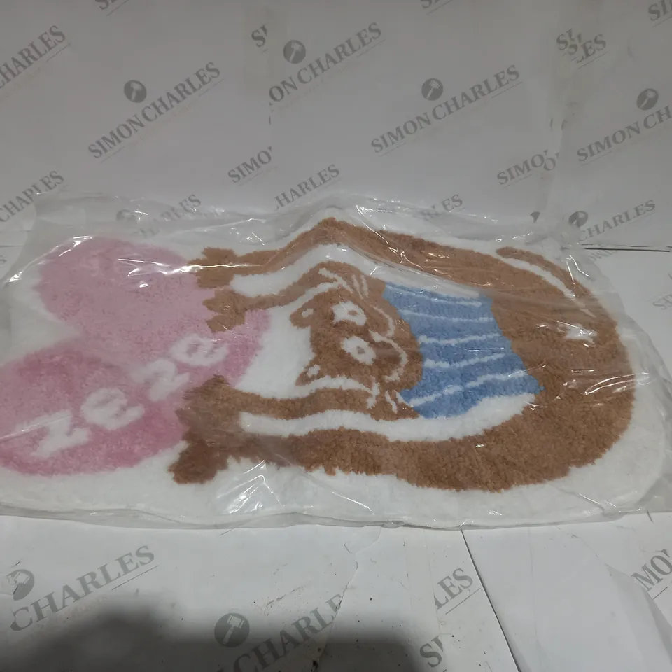 CAT PATTERNED BATH MAT