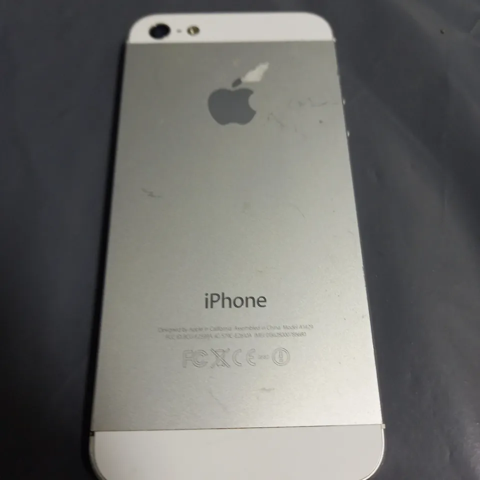 APPLE IPHONE 5 (A1429) SMARTPHONE