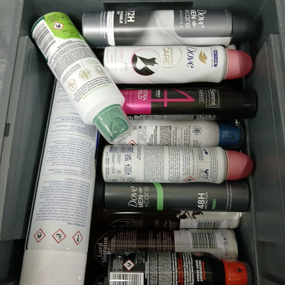 APPROXIMATELY 15 ASSORTED AEROSOL ITEMS TO INCLUDE LEATHER SHINE, DEFENCE SPRAY, DEODORANT ETC - COLLECTION ONLY