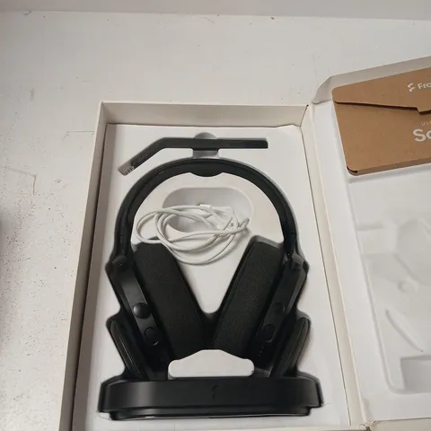 FRACTAL SCAPE HEADPHONES β BLACK, PORTABLE AUDIO