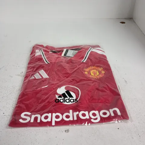 MANCHESTER UNITED ADIDAS FOOTBALL JERSEY – RED, UK 2XL (USA 2XL)