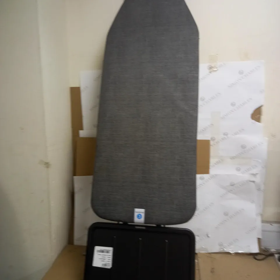 BRABANTIA IRONING BOARD