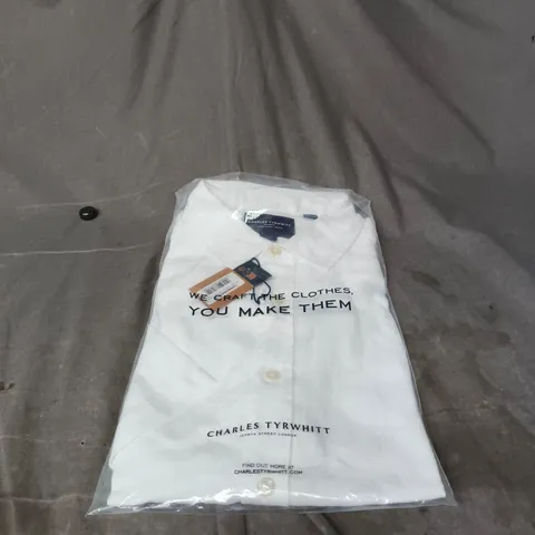 CHARLES TYRWHITT WHITE SHORT SLEEVE PURE LINEN SLIM FIT LARGE BAGGED WITH TAGS