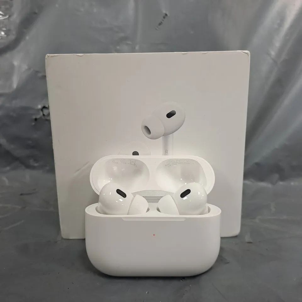 APPLE AIR PODS PRO 2ND GENERATION