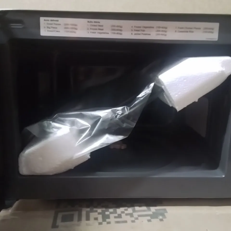 BOXED PANASONIC NN-ST22QB MICROWAVE OVEN - BLACK