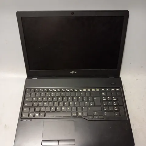 FUJITSU LIFEBOOK A555 LAPTOP IN BLACK