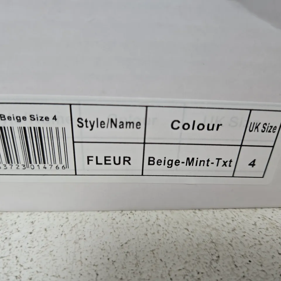 URBAN JACKS FLEUR BEIGE MINT TRAINERS - UK 4