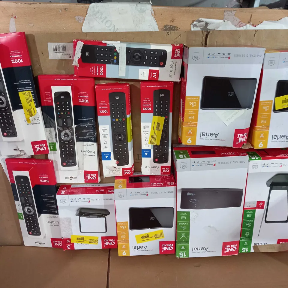 LOT OF APPROX 12 ASSORTED ONE-FOR-ALL ITEMS TO INCLUDE TV REMOTES AND AERIALS
