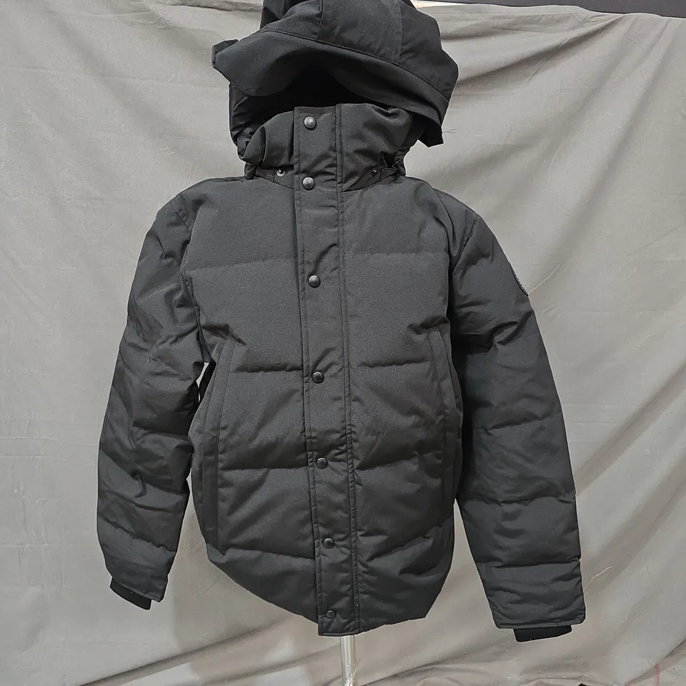 CANADA GOOSE WYNDHAM PARKA – MEN’S – BLACK – UK LARGE (L/G)
