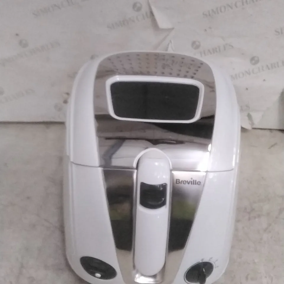 BOXED EASY CLEAN DIGITAL FRYER