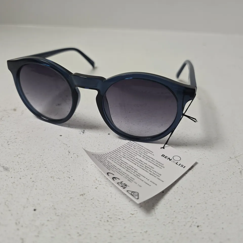 BEN & LISI SUNGLASSES – BLUE ROUND-FRAME