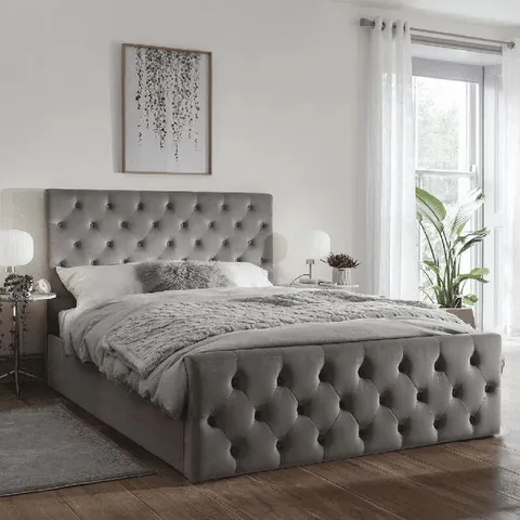 BOXED MIKAYLA UPHOLSTERED BED FRAME - KING SIZE, GREY FABRIC (3 BOXES)