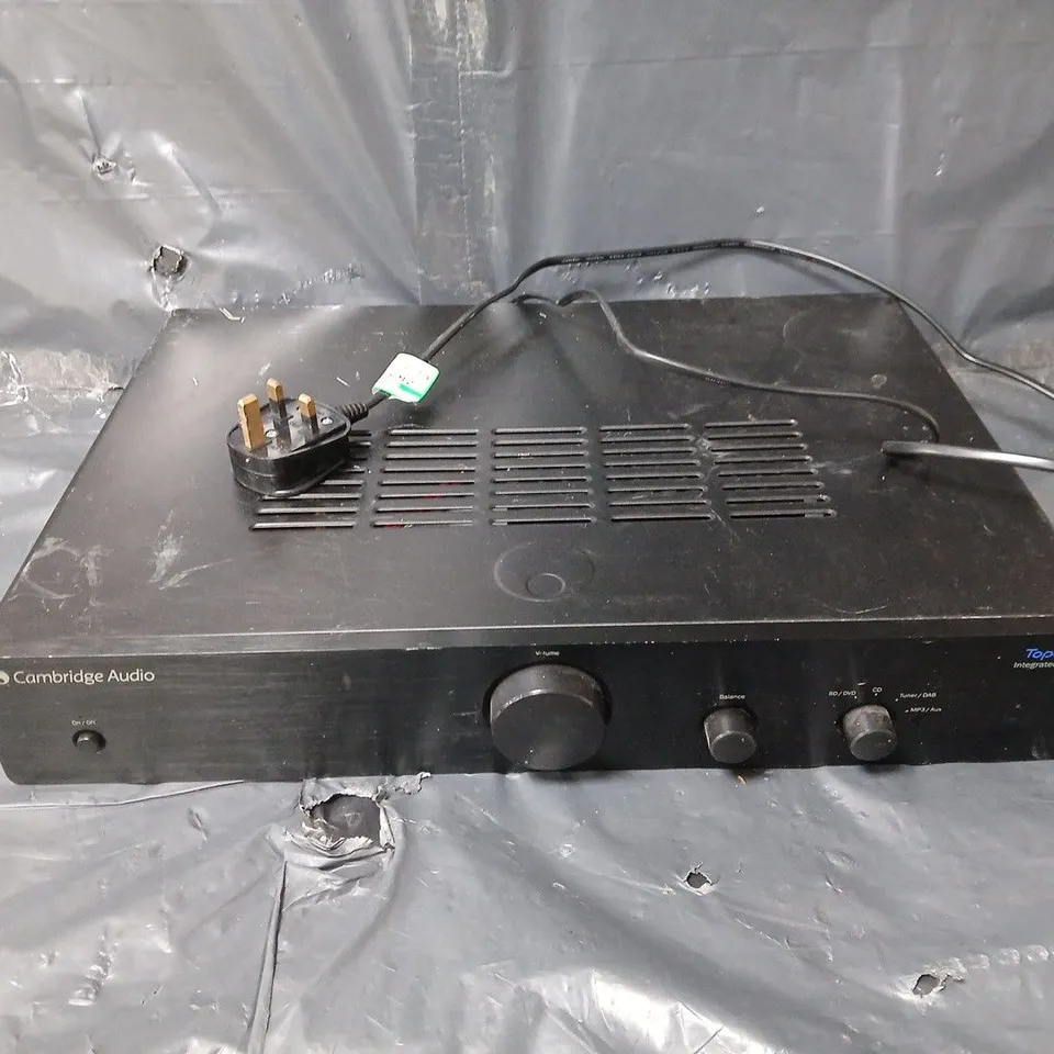CAMBRIDGE AUDIO TOPAZ AM1 INTEGRATED AMPLIFIER