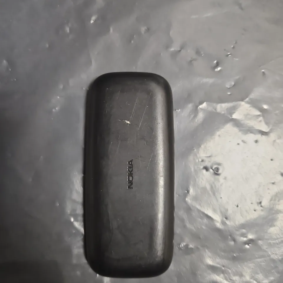 NOKIA FEATURE PHONE – BLACK WITH KEYPAD  - MODEL UNSPECIFIED