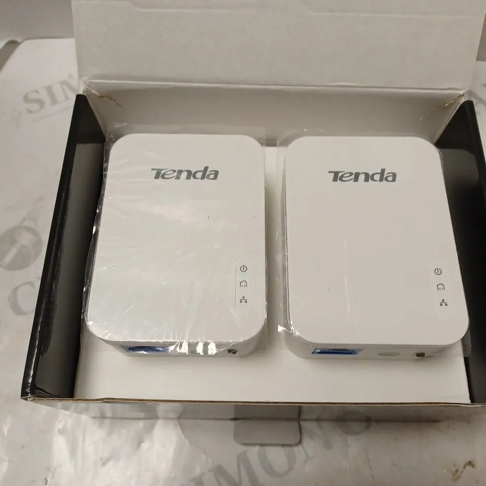BOXED TENDA AV1000 GIGABIT POWERLINE ADAPTER KIT