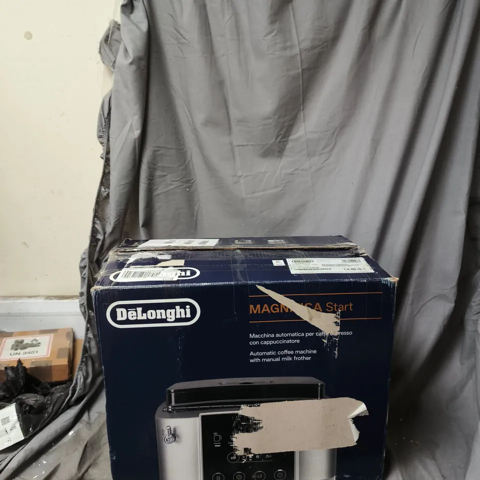 DELONGHI MAGNIFICA START BEAN TO CUP COFFEE MACHINE - COLLECTION ONLY 