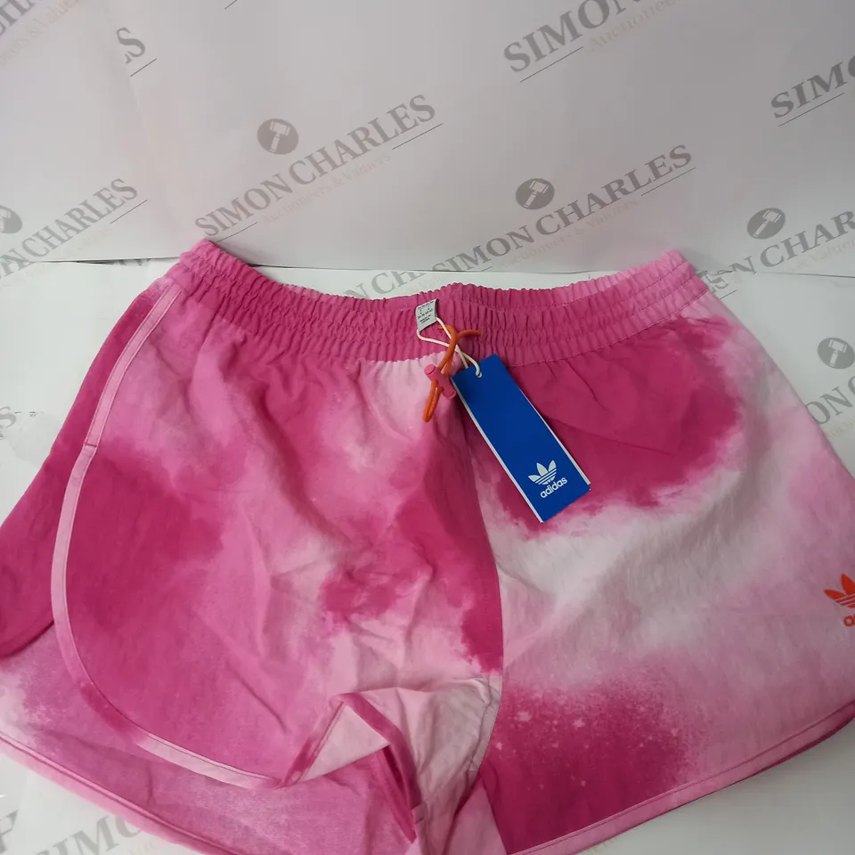 ADIDAS RUNNING SHORTS IN PINK - S