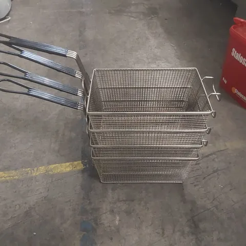 4x COMMERCIAL DEEP FRYER BASKETS