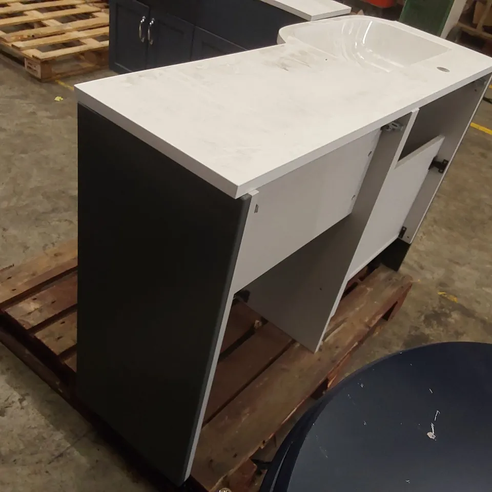 BATHROOM WC VANITY UNIT WITH BASIN 