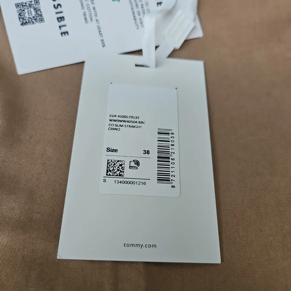 TOMMY HILFIGER SLIM STRAIGHT CHINO TROUSERS – TAN - SIZE 38