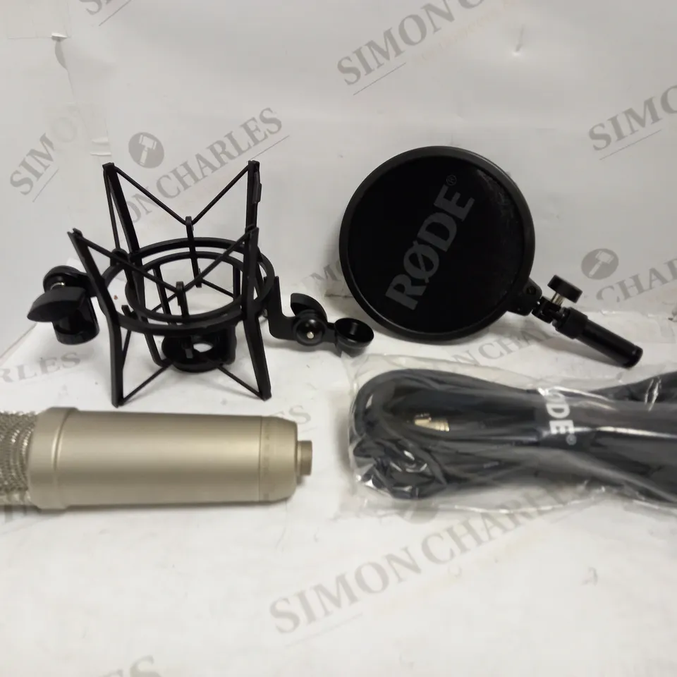 RODE MICROPHONE NT1-A STUDIO MICROPHONE