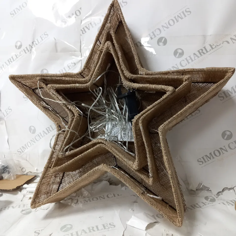 SET OF PRE LIT HESSIAN STAR EFFECT LIGHTS  RRP £39.99