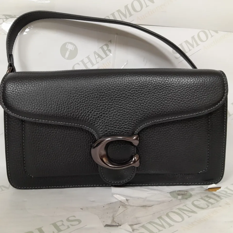 COACH BLACK CLUTCH BAG IN BLACK