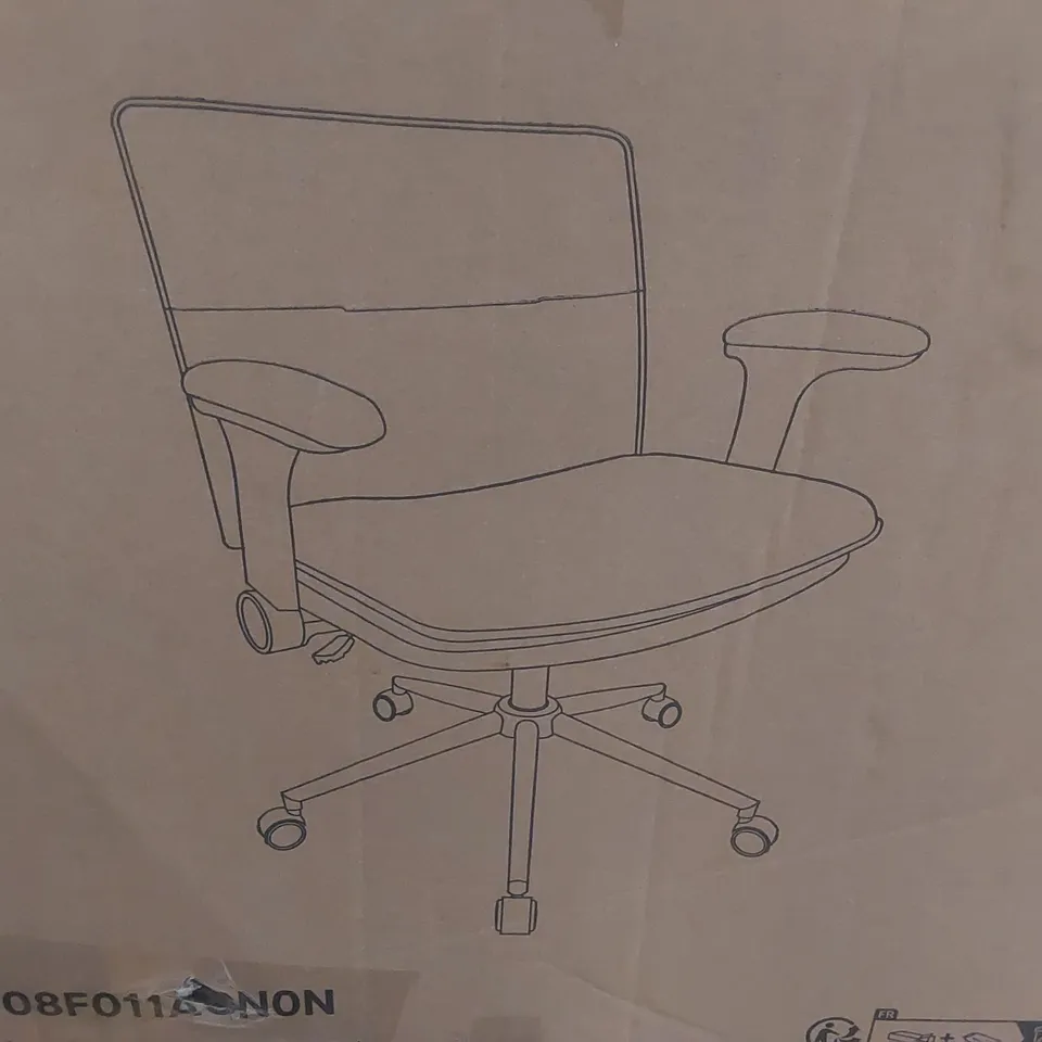 BOXED OFFICE CHAIR IN GREEN