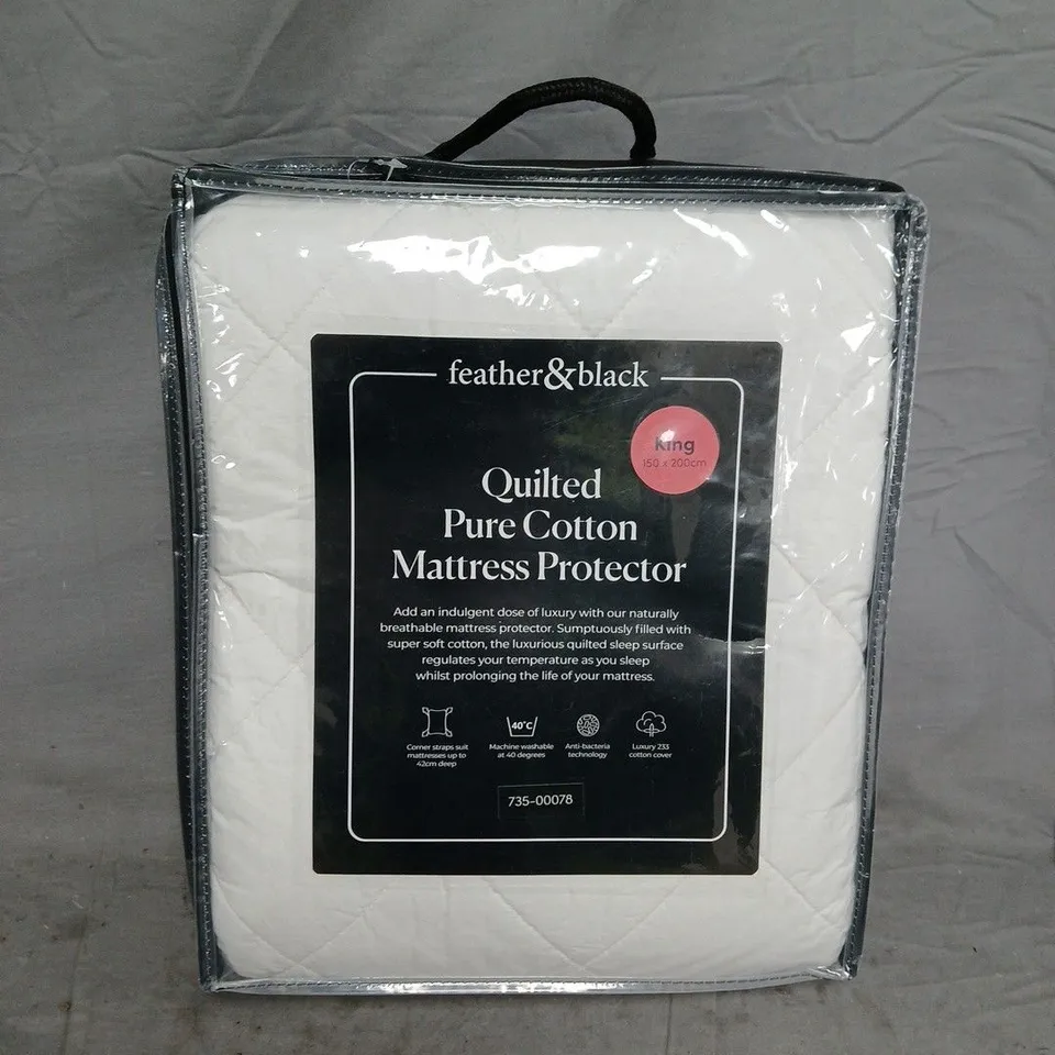 FEATHER & BLACK QUILTED PURE COTTON MATTRESS PROTECTOR - KING