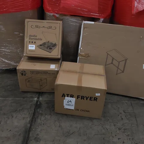 PALLET OF ASSORTED ITEMS INCLUDING: AIR FRYER, AUDIO TURNTABLE, DESK, PLYOMETRICS BOX