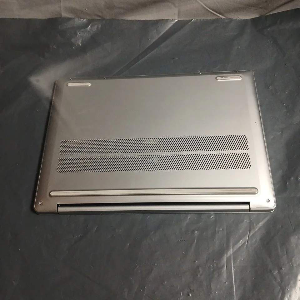 LENOVO LAPTOP – SILVER ALUMINIUM CHASSIS WITH LID STICKERS