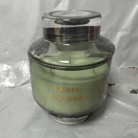 BOXED TOM DIXON EARTH 5 WICK CANDLE 