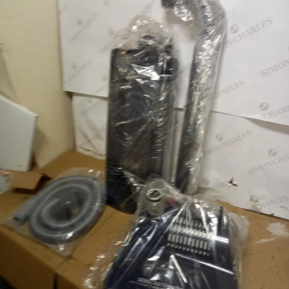 SEBO X7 EXCEL PLUS VACUUM CLEANER