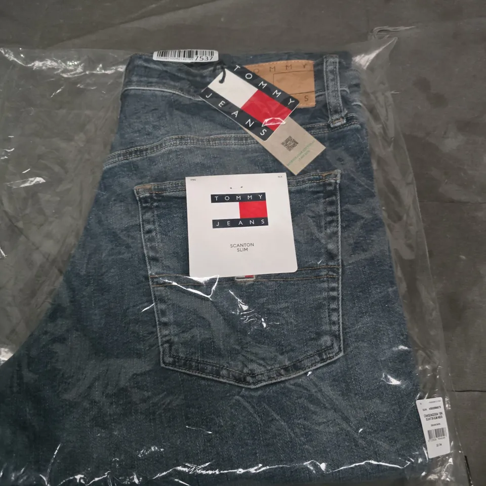 TOMMY JEANS SCANTON SLIM DENIM JEANS - SIZE W33 X L34