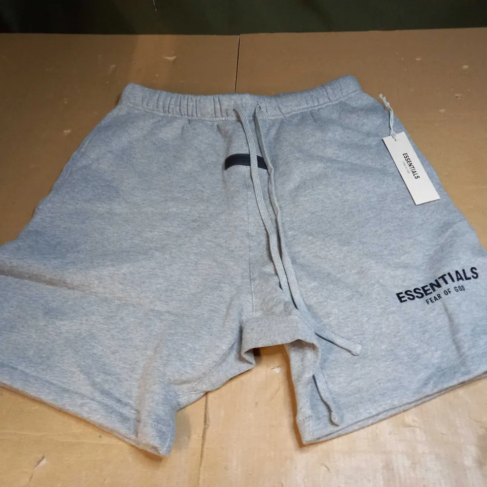 FEAR OF GOD ESSENTIALS KNITTED SHORTS SIZE S