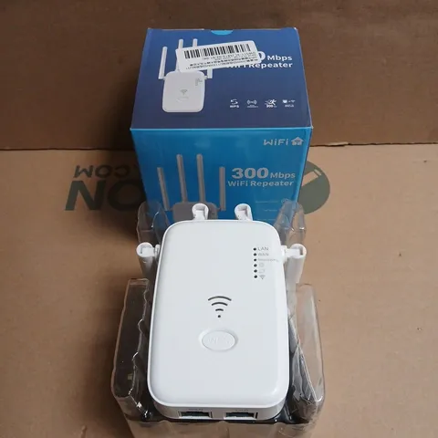 BOXED WIFI REPEATER 300 MBPS