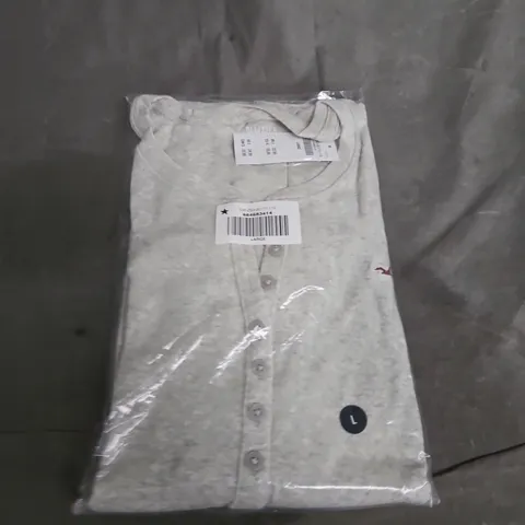 BAGGED HOLLISTER BUTTON CARDIGAN - SIZE L