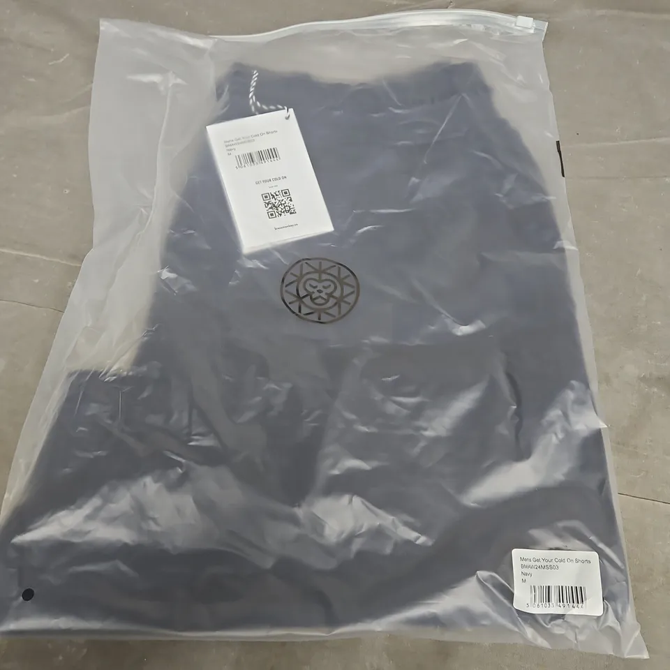 APPROXIMATELY 23 ASSORTED BAGGED MENS GET YOUR COLD ON SHORTS IN NAVY - MEDIUM