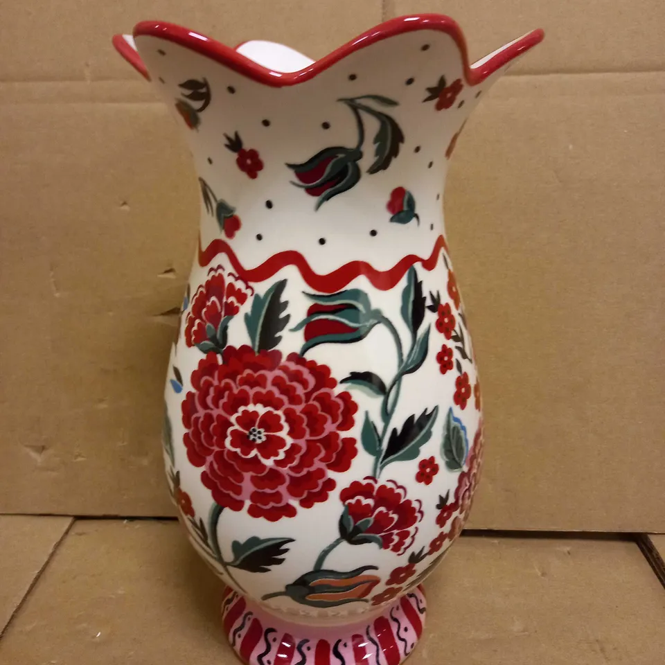 PAINTED KINGDOM ROUND VASE RRP £29.99