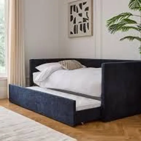 BOXED NEWPORT DAY BED WITH LOW LEVEL TRUNDLE - BLUE (2 BOXES)