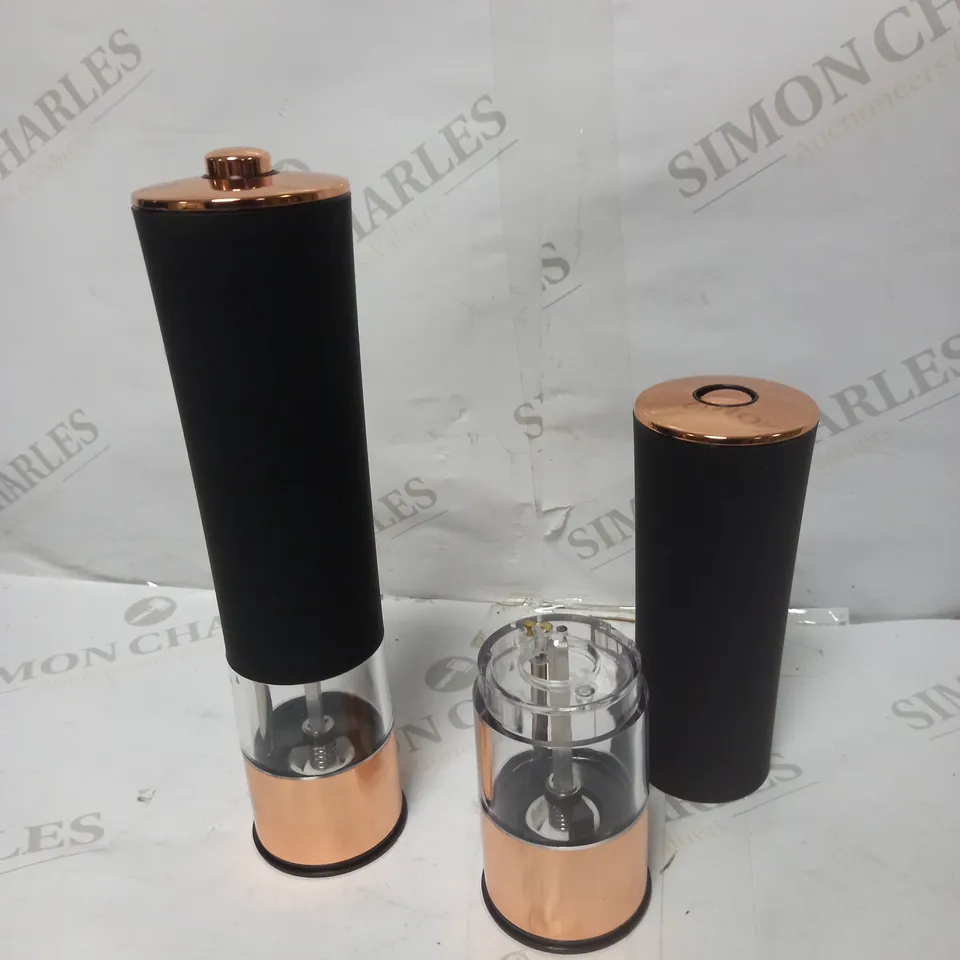 TOWER ELECTRIC SALT AND PEPPER MILL 