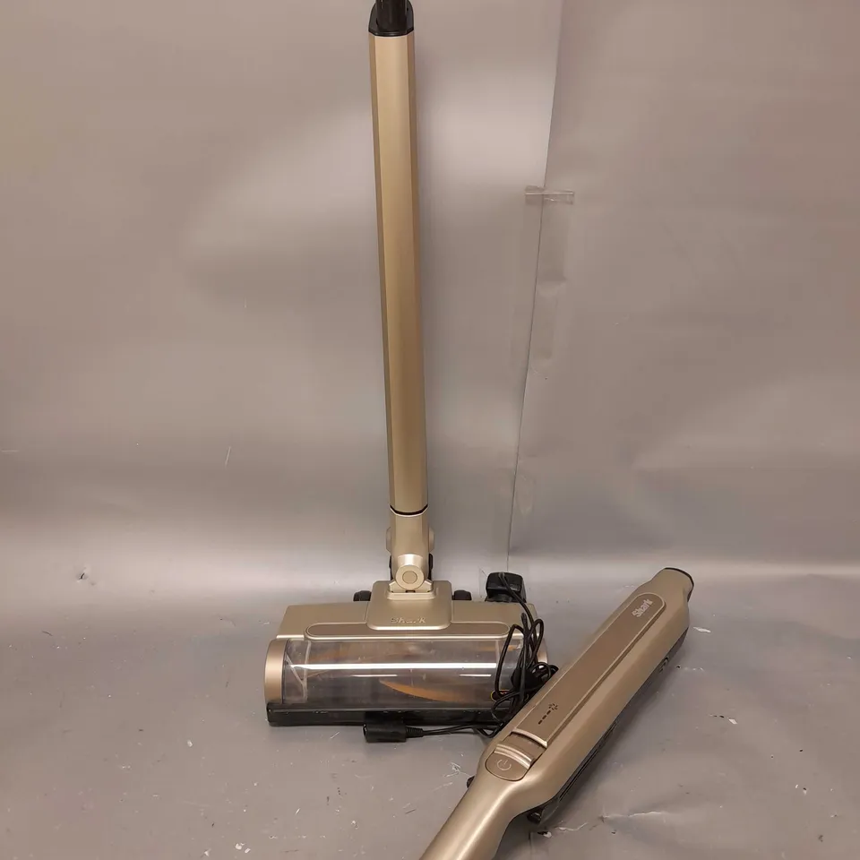 SHARK WANDVAC 2-IN-1 LIGHTWEIGHT CORDLESS HANDHELD VACUUM CLEANER WV361GDUK - GOLD