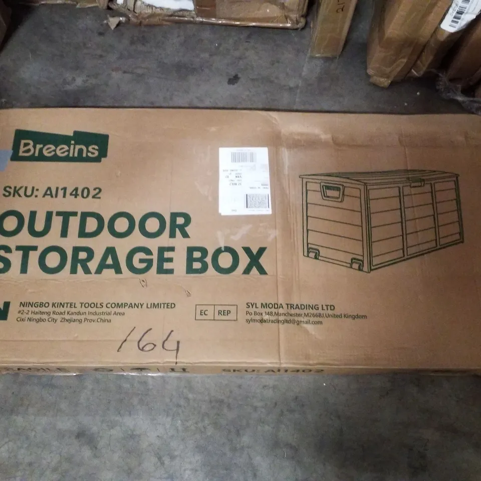 BOXED BREEINS OUTDOOR STORAGE BOX