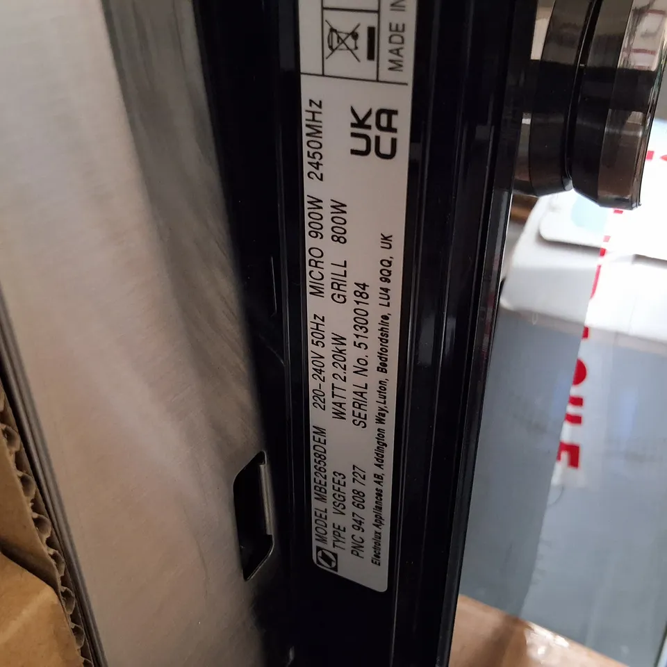 AEG MBE2658DEM BUILT IN MICROWAVE & GRILL - BLACK / STAINLESS STEEL