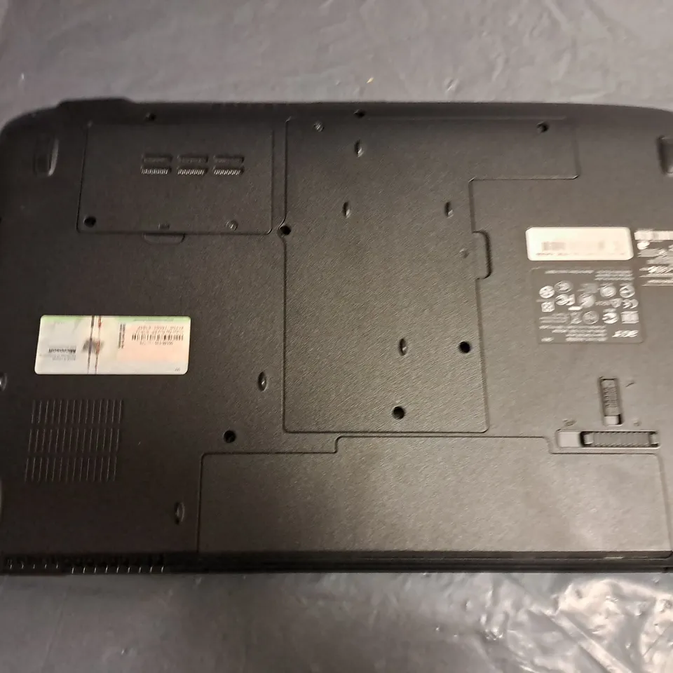 ACER ASPIRE 5783Z LAPTOP