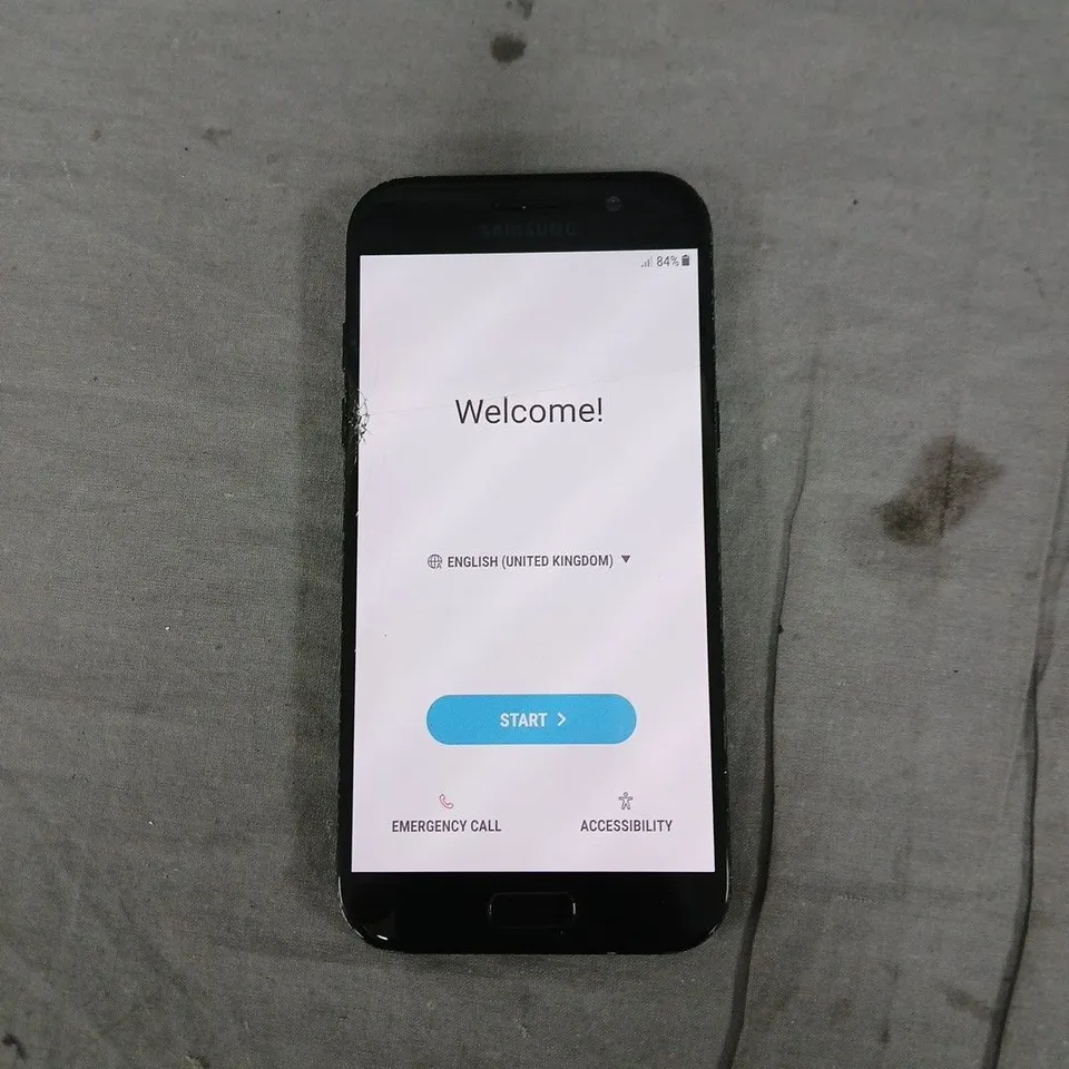 SAMSUNG GALAXY A5 (2017) – UNLOCKED – BLACK 32GB