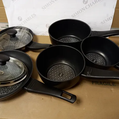 PRESTIGE THERMO SMART POT AND PAN SET