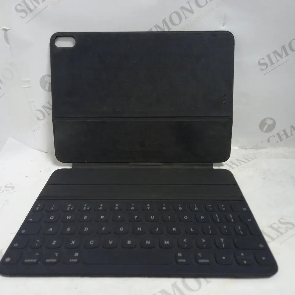 APPLE IPAD SMART KEYBOARD 10.5"