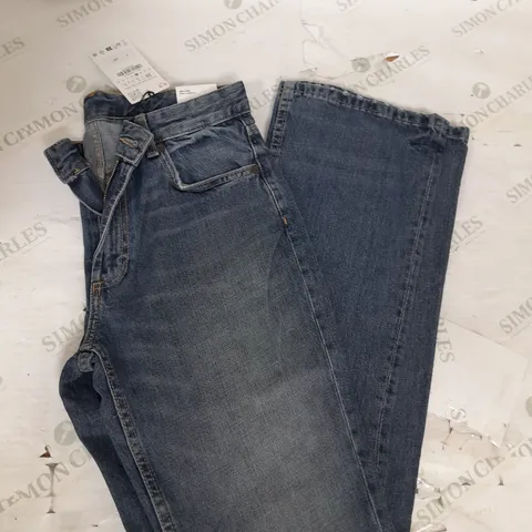 ZARA BOOTCUT FIT JEANS IN VINTAGE BLUE DENIM SIZE 10